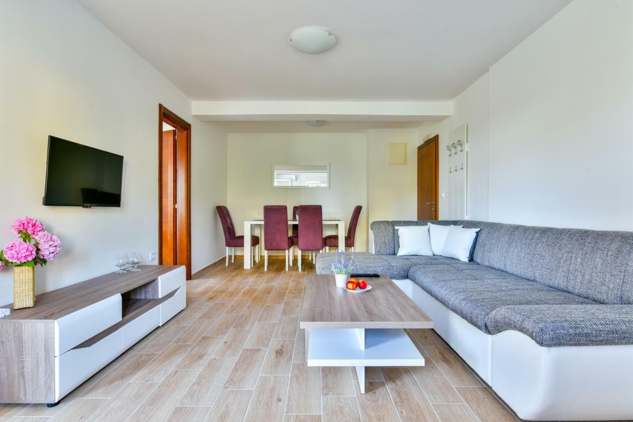 Apartmani Marina Kopitovic Petrovac Extérieur photo